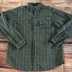 Columbia Men’s Green PHG Casual Button Down Shirt